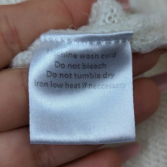 Princess Polly Cropped Cream Sweater Size Small - Picture 7 of 12